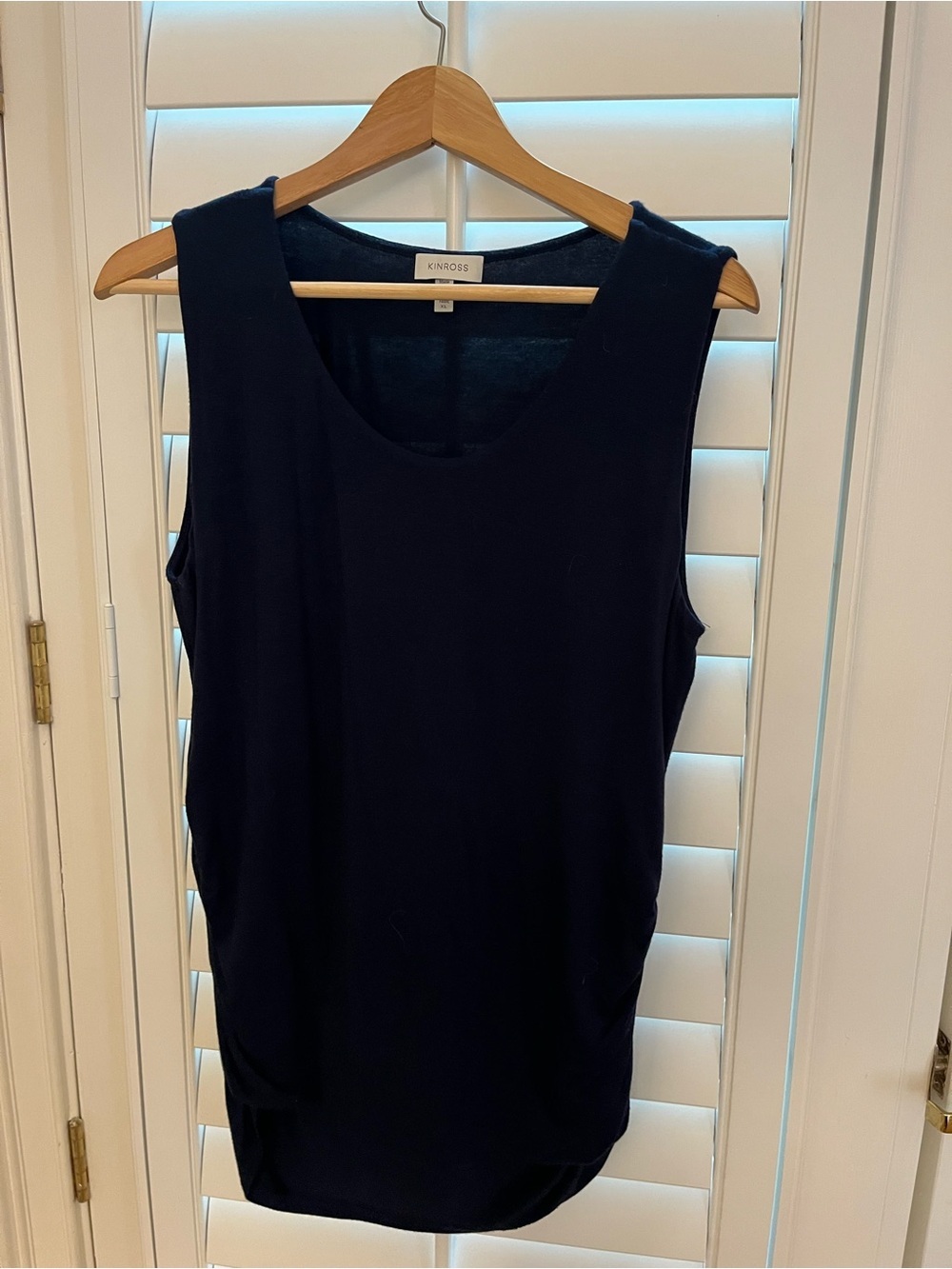 Kinross Navy Blue Scoop Neck Tank with gathered sides XL